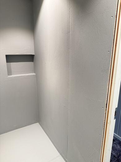Avretting av gulv før flislegging